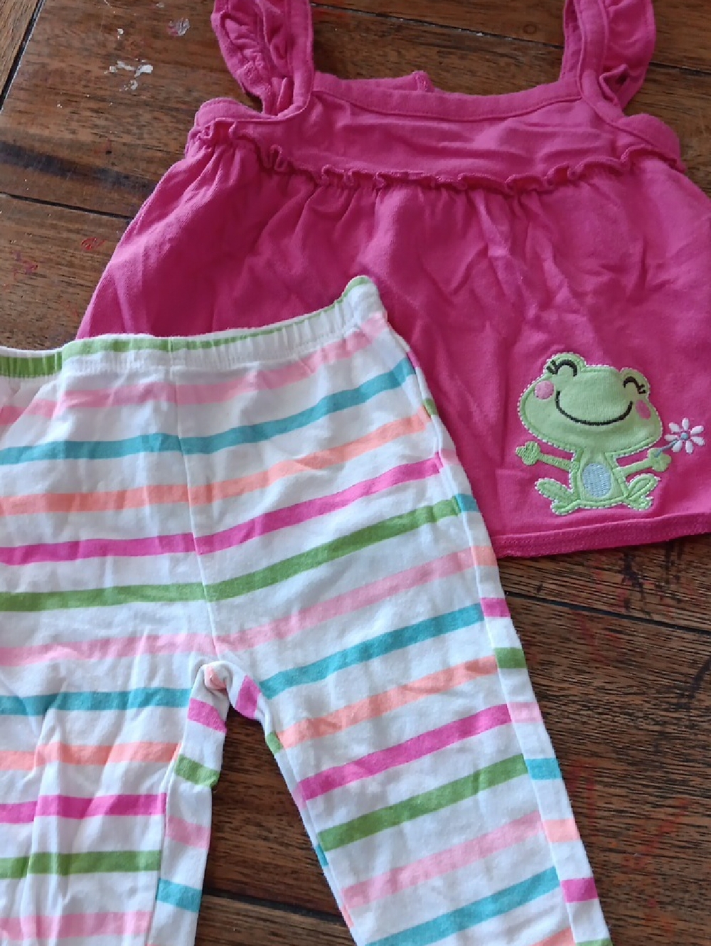 small wonders Pink Tank Top with Green Frog Appliqué and Multi-Stripe Leggings